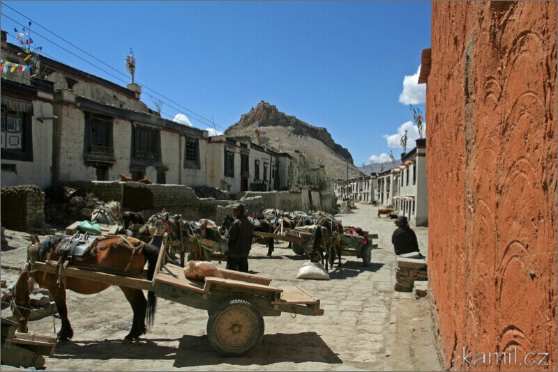 Gyantse [Gjance] / Jiangzi [Ťjenkci]