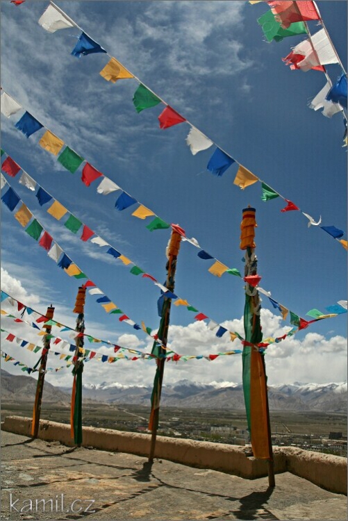 Gyantse [Gjance] / Jiangzi [Ťjenkci]
