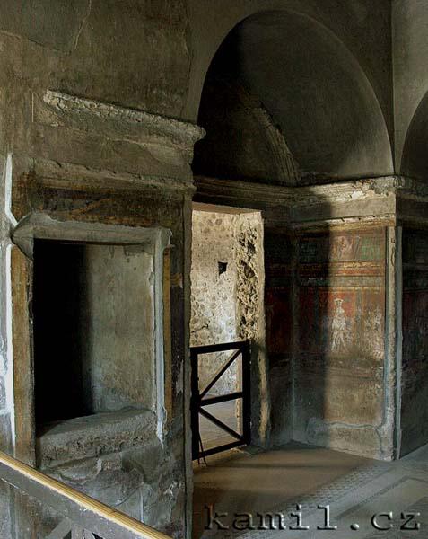Italia, antick� venkov - kv�ten 2005