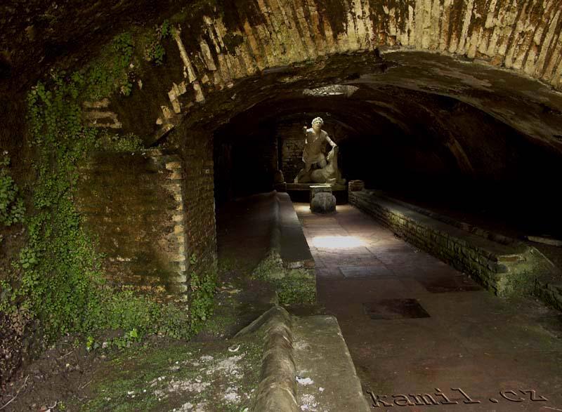 Italia, Ostia Antica - kv�ten 2005
