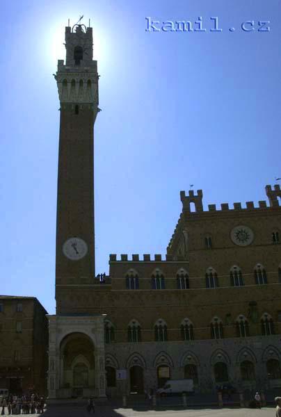Italia, tosk�nsk� m�sta - kv�ten 2005