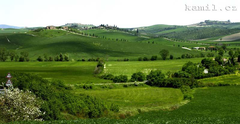 Italia, tosk�nsk� venkov - kv�ten 2005