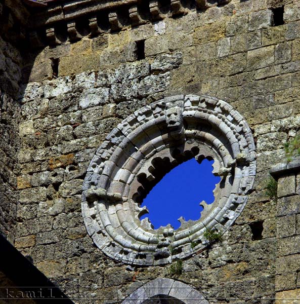 Italia, struktury - kv�ten 2005