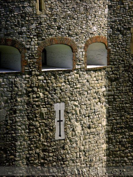 LONDON, Thames river - srpen 2005