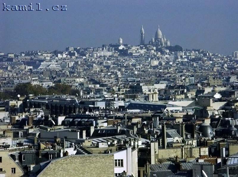 PARIS, m�sto - listopad 2004
