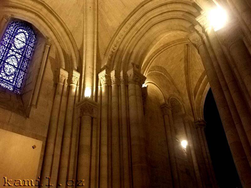 PARIS, gotika - listopad 2004