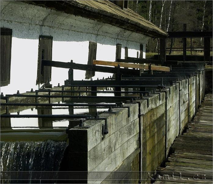 vodní hamr Dobřív - duben 2006 