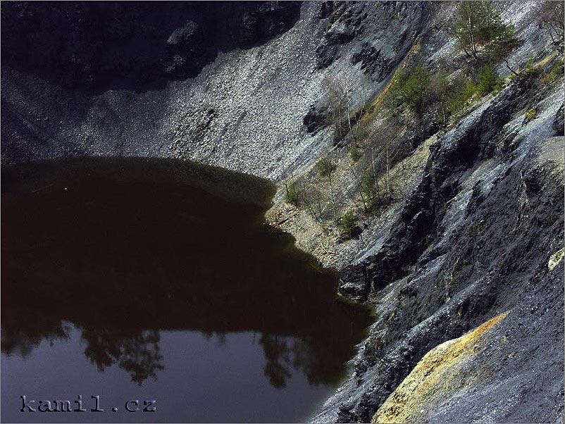 Hromnické jezírko, duben 2006 